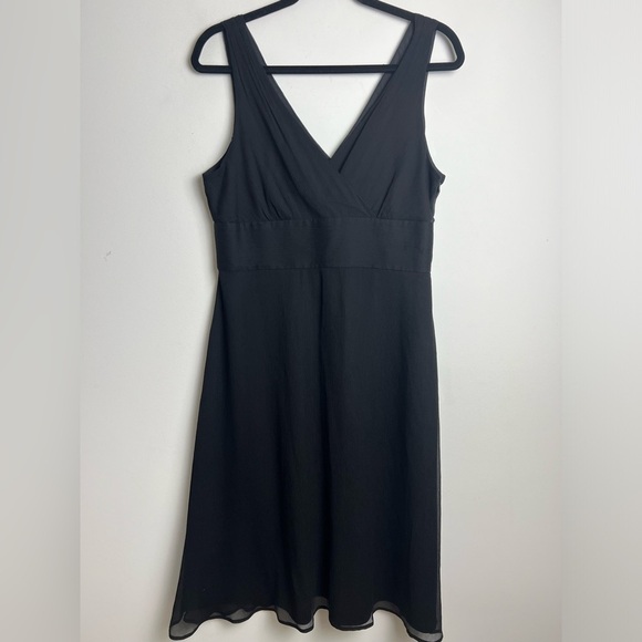 J.Crew Y2K Sophia Black 100% Silk Chiffon Surplice Empire Waist Dress Sz 14 - Picture 2 of 11